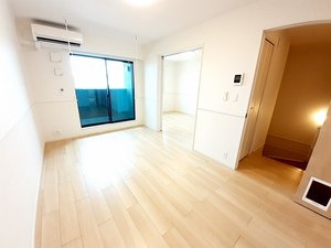 のマンスリーマンション・ウィークリーマンション「ペニ－レイン　Ⅱ 203・洋室(No.1495867)」メイン画像