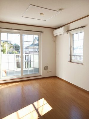 のマンスリーマンション・ウィークリーマンション「ノースエレガンス　ハギオカ 201・洋室(No.1495918)」メイン画像