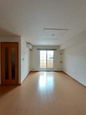 のマンスリーマンション・ウィークリーマンション「エアリーメゾンⅢ 102・洋室(No.1496068)」メイン画像