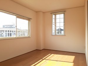 のマンスリーマンション・ウィークリーマンション「甲の山ハイツ 201・洋室(No.1496092)」メイン画像