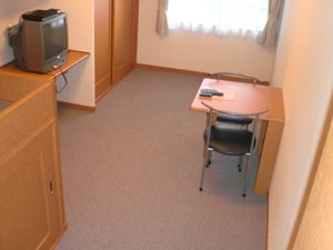 のマンスリーマンション・ウィークリーマンション「レオパレスピュアタウン 202(No.1496241)」メイン画像