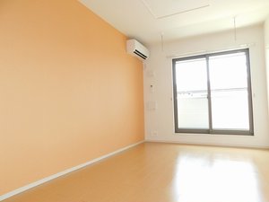のマンスリーマンション・ウィークリーマンション「スイートタウンＢ 202・洋室(No.1496294)」メイン画像