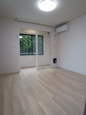 のマンスリーマンション・ウィークリーマンション「カルムコリーヌ 101・洋室(No.1496357)」メイン画像