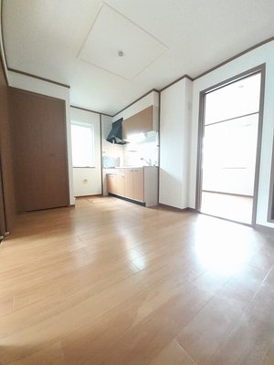 のマンスリーマンション・ウィークリーマンション「サンセットタウニー 101・洋室(No.1496360)」メイン画像