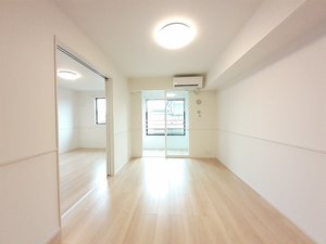 のマンスリーマンション・ウィークリーマンション「ユートピアⅠ 202・洋室(No.1496394)」メイン画像