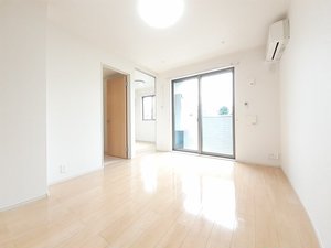 のマンスリーマンション・ウィークリーマンション「ルピナス 102・洋室(No.1496454)」メイン画像
