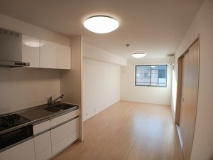 のマンスリーマンション・ウィークリーマンション「シャルマン　東寺西 201・洋室(No.1496479)」メイン画像