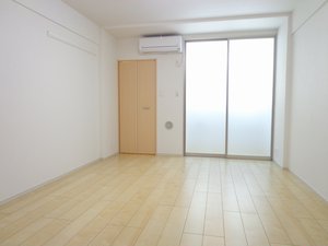 のマンスリーマンション・ウィークリーマンション「サウス　ピュア 107・洋室(No.1496504)」メイン画像