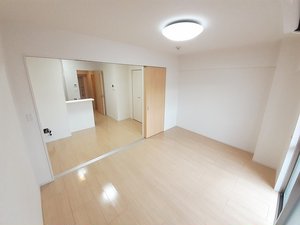 のマンスリーマンション・ウィークリーマンション「ピュアフォレストⅡ 106・洋室(No.1497057)」メイン画像