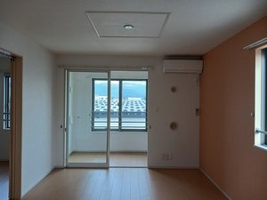 のマンスリーマンション・ウィークリーマンション「プロディジュー　ヴィラ 201・洋室(No.1497120)」メイン画像