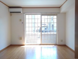 のマンスリーマンション・ウィークリーマンション「パティオⅡ 102・洋室(No.1497137)」メイン画像