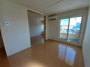 のマンスリーマンション・ウィークリーマンション「ルーチェ　カーサⅢ 201・洋室(No.1497197)」メイン画像