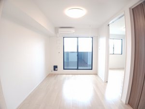 のマンスリーマンション・ウィークリーマンション「カーサ・藤の森 202・洋室(No.1497359)」メイン画像