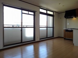 のマンスリーマンション・ウィークリーマンション「ラントリッヒハウス 302・洋室(No.1497408)」メイン画像