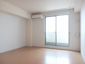 のマンスリーマンション・ウィークリーマンション「バンブー　レジデンス 202・洋室(No.1497413)」メイン画像