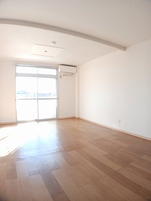 のマンスリーマンション・ウィークリーマンション「スカイハイツ 203・洋室(No.1497469)」メイン画像