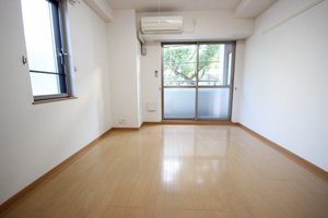 魚崎駅（兵庫県）のマンスリーマンション・ウィークリーマンション「Ｔ’ｓ　ＣＵＢＥ　ＺＥＲＯ 201・洋室(No.1497511)」メイン画像