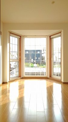 のマンスリーマンション・ウィークリーマンション「ニュークレストール藤野 102・洋室(No.1497558)」メイン画像