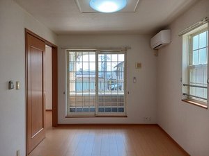 のマンスリーマンション・ウィークリーマンション「サンリット　ヒル　Ⅰ 201・洋室(No.1497772)」メイン画像