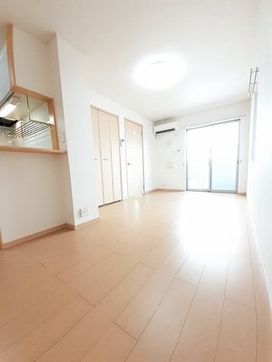 のマンスリーマンション・ウィークリーマンション「シェーンベルク土器　Ｅ 101・洋室(No.1497894)」メイン画像