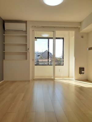 のマンスリーマンション・ウィークリーマンション「ラフィーネＥⅡ 102・洋室(No.1498070)」メイン画像