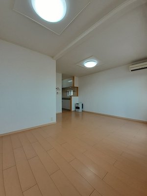 紫波郡紫波町のマンスリーマンション・ウィークリーマンション「サンフラワーＢ 203・洋室(No.1498348)」メイン画像