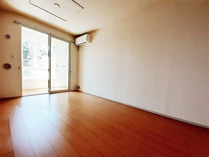 のマンスリーマンション・ウィークリーマンション「ＡＬＩＶＥ　Ⅱ 201・洋室(No.1498354)」メイン画像
