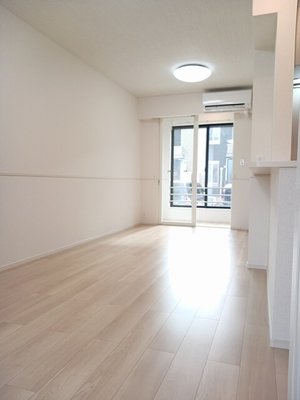 のマンスリーマンション・ウィークリーマンション「ロックリバー４号館 103・洋室(No.1498394)」メイン画像