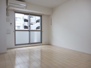 神奈川県のマンスリーマンション・ウィークリーマンション「スカイブルーレジデンス横浜 302・洋室(No.1498406)」メイン画像