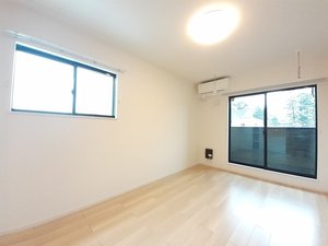 群馬県のマンスリーマンション・ウィークリーマンション「カーサプラシード　ネオ 201・洋室(No.1498425)」メイン画像