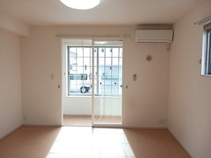 富山県厚生農業協同組合連合会高岡病院周辺のマンスリーマンション・ウィークリーマンション「グランペール南星Ａ 102・洋室(No.1498475)」メイン画像