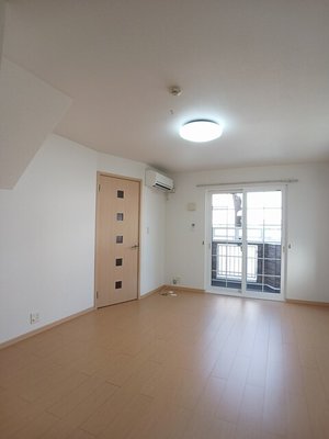 のマンスリーマンション・ウィークリーマンション「ハンプトンコート　宮町 101・LDK(No.1498530)」メイン画像