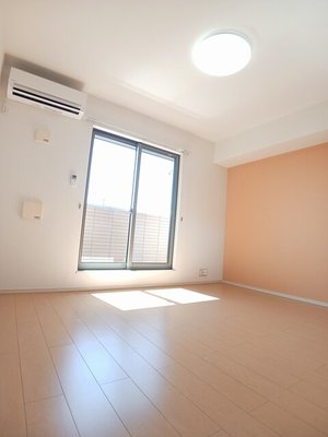 のマンスリーマンション・ウィークリーマンション「ベルメゾン日の出町 204・洋室(No.1498635)」メイン画像