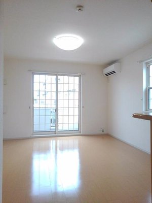 いちき串木野市のマンスリーマンション・ウィークリーマンション「ｖｉｌｌａ　ｓｕｎｌｉｔ 104・洋室(No.1498647)」メイン画像