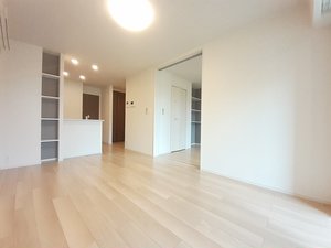 のマンスリーマンション・ウィークリーマンション「グラン・シャリオ伊勢崎　弐番館 104・洋室(No.1498667)」メイン画像