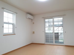 のマンスリーマンション・ウィークリーマンション「ユートピアⅠ 101・洋室(No.1498675)」メイン画像