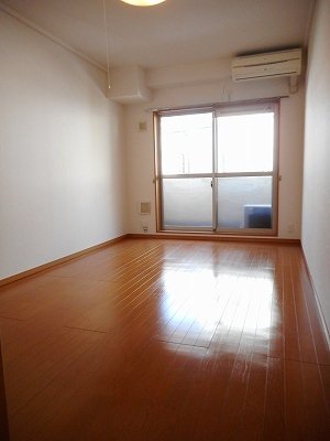 東京都のマンスリーマンション・ウィークリーマンション「エル　オーヴ 302・洋室(No.1498691)」メイン画像