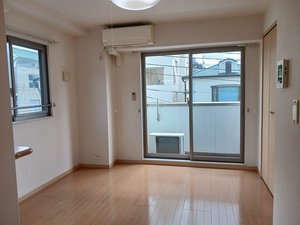 神戸市灘区のマンスリーマンション・ウィークリーマンション「アヴェニール六甲 202・洋室(No.1498693)」メイン画像