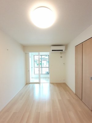 富山県のマンスリーマンション・ウィークリーマンション「ルッタベルク 105・洋室(No.1499110)」メイン画像