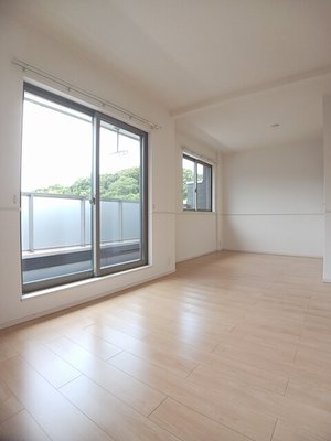 のマンスリーマンション・ウィークリーマンション「サン　ベル　Ⅲ 205・洋室(No.1499157)」メイン画像