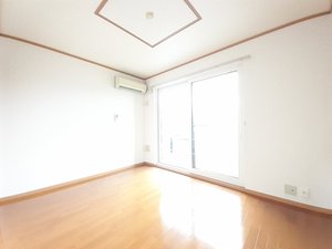 のマンスリーマンション・ウィークリーマンション「ヴィラ・ローゼⅠ 101・洋室(No.1499280)」メイン画像