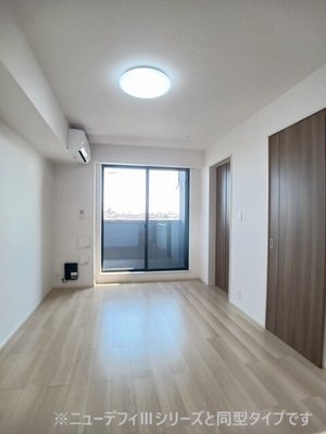 のマンスリーマンション・ウィークリーマンション「こっこ梅屋敷 302・洋室(No.1499318)」メイン画像