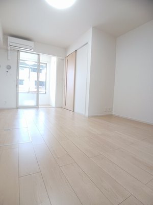 観音寺駅（香川県）のマンスリーマンション・ウィークリーマンション「プラシード坂本Ａ 103・洋室(No.1499346)」メイン画像
