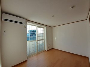 のマンスリーマンション・ウィークリーマンション「サニーフィールドハウスＡ 102・洋室(No.1499584)」メイン画像