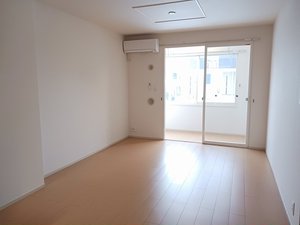 富山県厚生農業協同組合連合会高岡病院周辺のマンスリーマンション・ウィークリーマンション「フォレストウェルⅠ 102・洋室(No.1499739)」メイン画像