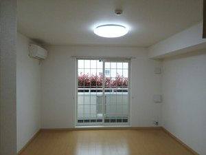 のマンスリーマンション・ウィークリーマンション「セイバリーＤ 101・洋室(No.1499828)」メイン画像