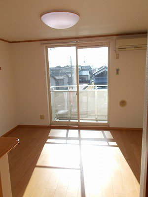 岡山市のマンスリーマンション・ウィークリーマンション「デフィー倉富Ｂ 201・洋室(No.1499839)」メイン画像
