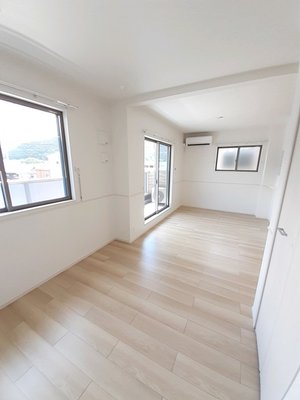 高知県のマンスリーマンション・ウィークリーマンション「メゾン・菜ノ花 201・洋室(No.1499861)」メイン画像
