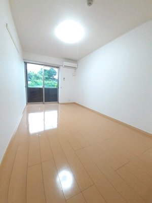 島根県のマンスリーマンション・ウィークリーマンション「アップヒルズ 106・洋室(No.1499867)」メイン画像