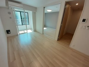 福岡県のマンスリーマンション・ウィークリーマンション「ＬＵＸＯＲ　Ｇ　Ⅲ 203・洋室(No.1499902)」メイン画像